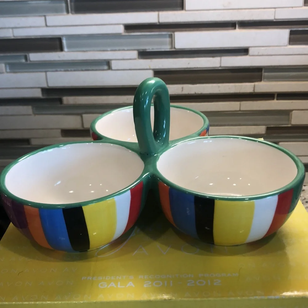 Beautiful Multi Colored Trio Serving Bowl Set